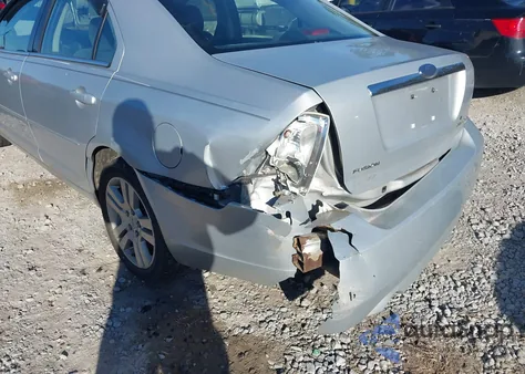 2006 Ford Fusion Sel из США, поврежденный, VIN 3FAHP08136R243585